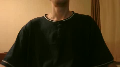 Snapshot of shedevr02 chatting on March 12, 6:58 pm Roger online show from March 12, 6:58 pm