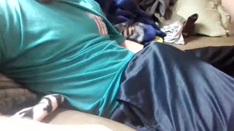 sheepydoggy45 online show from November 30, 4:00 pm