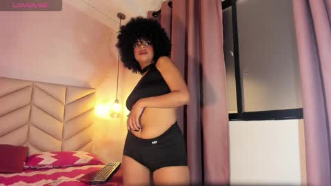 Snapshot of sheeylopez chatting on November 21, 3:16 am sheeylopez online show from November 21, 3:16 am