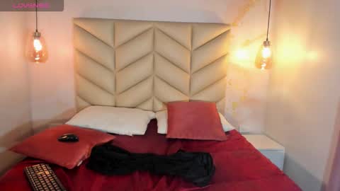 Snapshot of sheeylopez chatting on December 4, 1:26 am sheeylopez online show from December 4, 1:26 am