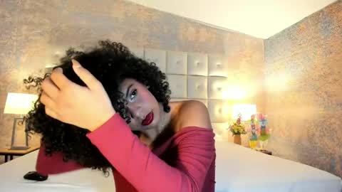 sheeylopez online show from May 18, 4:07 am