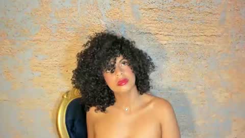 sheeylopez online show from June 12, 4:33 am