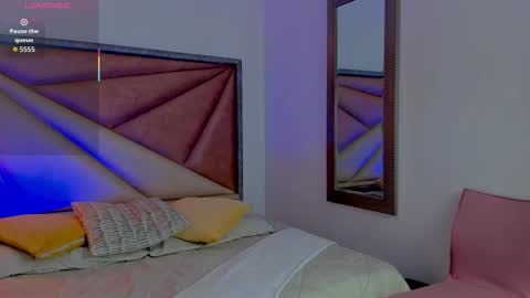 Shego  online show from March 15, 12:05 am