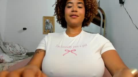 Sheila Makano online show from May 4, 11:34 pm