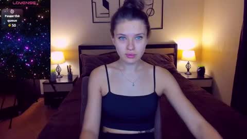 Snapshot of sheillatyler chatting on February 4, 8:02 am Alexis online show from February 4, 8:02 am