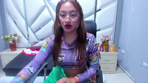 sheilly_anal online show from February 20, 1:57 am