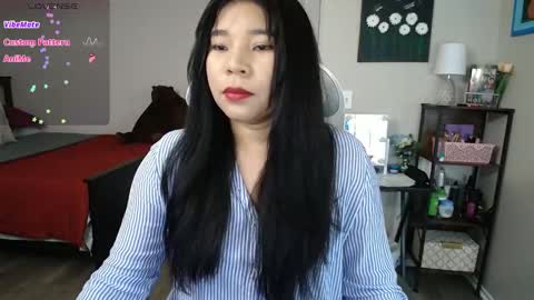 Snapshot of sheilyn_smith chatting on February 17, 4:09 am sheilyn_smith online show from February 17, 4:09 am