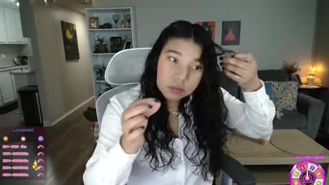 Snapshot of sheilyn_smith chatting on March 6, 2:30 am sheilyn_smith online show from March 6, 2:30 am