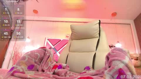 Shelby cute  online show from March 7, 8:22 pm