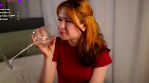 Lina online show from June 3, 5:18 pm