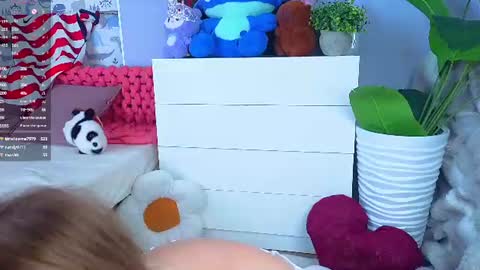 Lina online show from July 7, 7:23 am