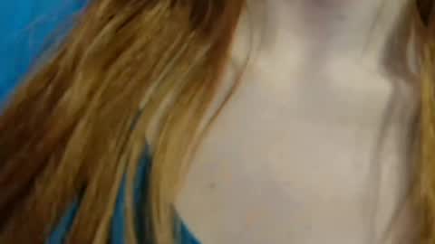 Snapshot of shelikessoymilk chatting on September 23, 8:12 pm Erika online show from September 23, 8:12 pm