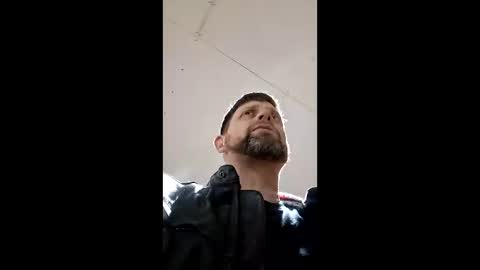 Snapshot of shellbulletburst chatting on December 18, 7:42 pm caught up in you online show from December 18, 7:42 pm