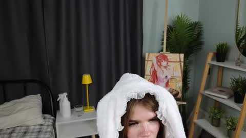 Snapshot of shelleyborom chatting on November 25, 4:51 pm Sofia online show from November 25, 4:51 pm