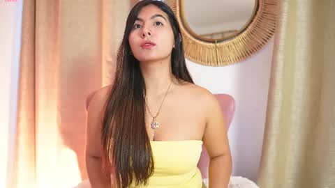Snapshot of shelleymorell chatting on August 3, 12:43 pm Transmission schedule Monday - Friday 715 am to 200 pm time Colombia online show from August 3, 12:43 pm