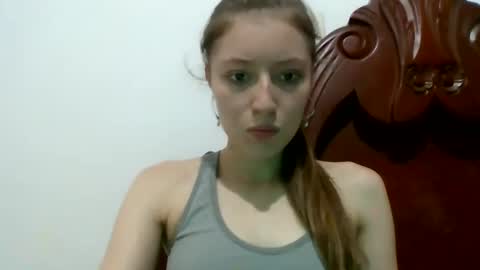 Snapshot of shelsyzevee_ chatting on October 27, 12:36 am shelsyzevee_ online show from October 27, 12:36 am