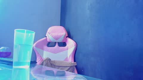 .. Sherilk .. online show from January 7, 1:24 pm