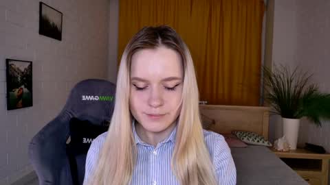 Sweet Sherri online show from April 25, 5:43 am