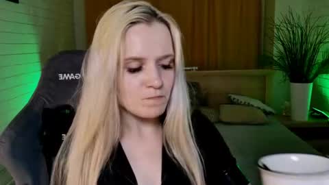 Sweet Sherri online show from June 29, 5:14 am