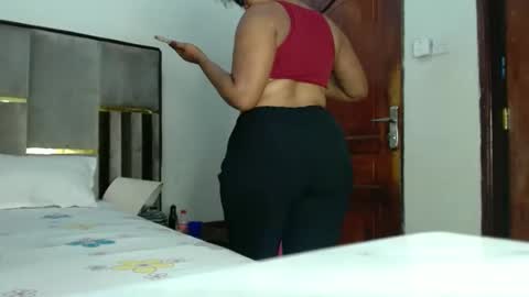 Snapshot of sherrysaa chatting on February 17, 4:04 pm Sherry l online show from February 17, 4:04 pm