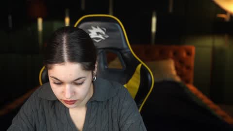 Snapshot of sheryl_elegance chatting on January 7, 4:27 pm Sheryl online show from January 7, 4:27 pm