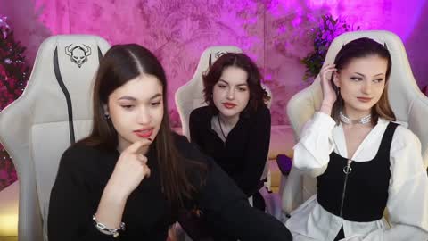 Snapshot of sheryl_elegance chatting on January 13, 11:41 am Sheryl online show from January 13, 11:41 am