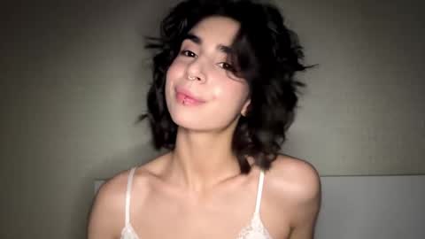 Amy online show from June 4, 11:38 am