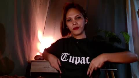 Snapshot of shes_notme chatting on December 4, 10:07 pm Lana But you can spell it backwards online show from December 4, 10:07 pm