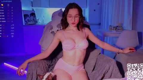 Snapshot of shey1i chatting on December 2, 2:41 pm Sheyli online show from December 2, 2:41 pm