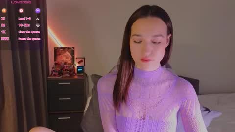 Snapshot of shey1i chatting on October 31, 11:55 am Sheyli online show from October 31, 11:55 am