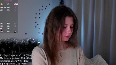 Snapshot of shickshackshock chatting on December 27, 5:48 pm Iris online show from December 27, 5:48 pm