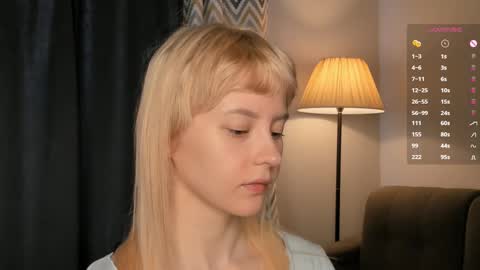 Snapshot of shickshackshock chatting on February 24, 4:16 am Iris online show from February 24, 4:16 am