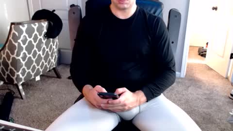 shimmyloe online show from February 22, 10:52 pm