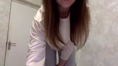 Jesica online show from October 6, 9:34 pm