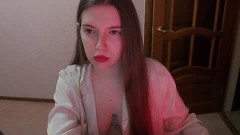 shiraha___rafieru online show from June 16, 9:06 pm
