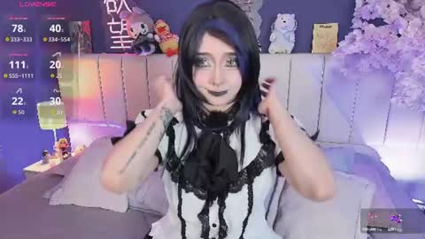 Snapshot of shizuko___ chatting on July 9, 8:35 pm Valentina online show from July 9, 8:35 pm