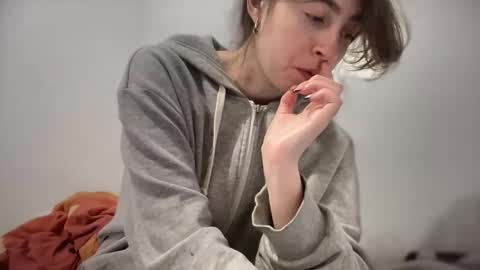 Snapshot of shizukuhunter chatting on November 7, 6:19 pm shizukuhunter online show from November 7, 6:19 pm