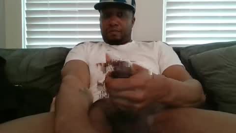 Snapshot of shootbignutts chatting on February 12, 7:35 pm RomeBBC online show from February 12, 7:35 pm