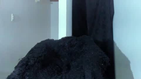 Snapshot of shooter_boy_ chatting on June 10, 4:12 am Shooter online show from June 10, 4:12 am