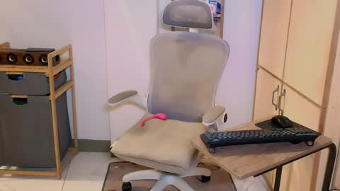 Mori online show from January 25, 9:15 am