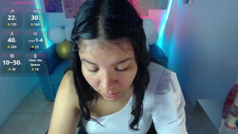 Sophie  online show from March 7, 12:24 pm