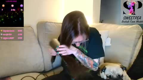 Snapshot of short_sweetpea chatting on November 4, 6:51 pm short sweetpea online show from November 4, 6:51 pm