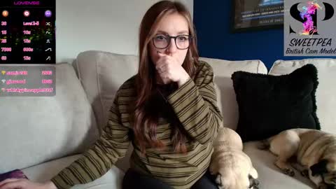 Snapshot of short_sweetpea chatting on November 13, 1:32 pm short sweetpea online show from November 13, 1:32 pm