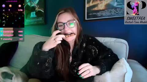 Snapshot of short_sweetpea chatting on November 25, 7:41 am short sweetpea online show from November 25, 7:41 am