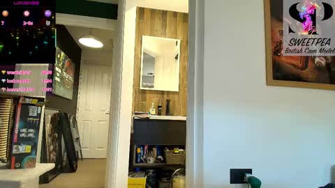 Snapshot of short_sweetpea chatting on November 26, 2:40 pm short sweetpea online show from November 26, 2:40 pm