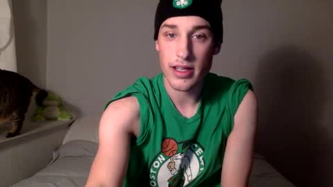 shortiesn40s online show from March 18, 6:05 am