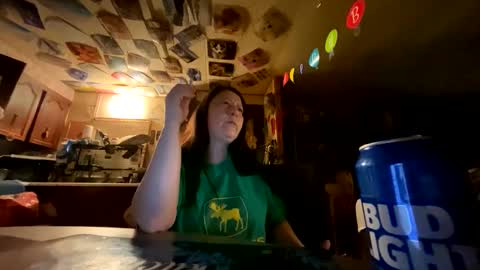 Snapshot of shorty920505 chatting on May 9, 4:17 am shorty920505 online show from May 9, 4:17 am