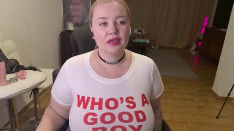 Mimi   online show from January 19, 8:29 am