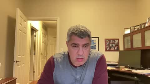 Snapshot of showmet chatting on February 7, 11:13 pm Chicago Guy online show from February 7, 11:13 pm