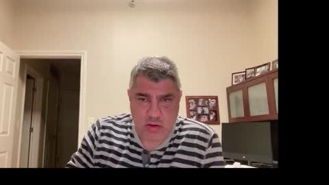 Snapshot of showmet chatting on January 17, 11:08 pm Chicago Guy online show from January 17, 11:08 pm